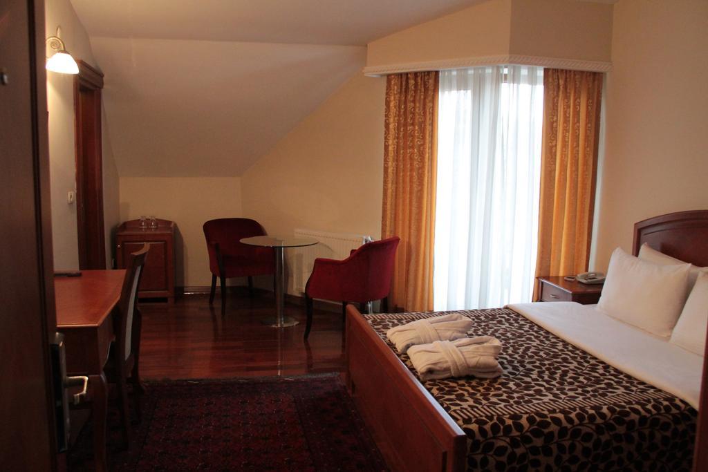Florya Konagi Hotel อิสตันบูล ภายนอก รูปภาพ