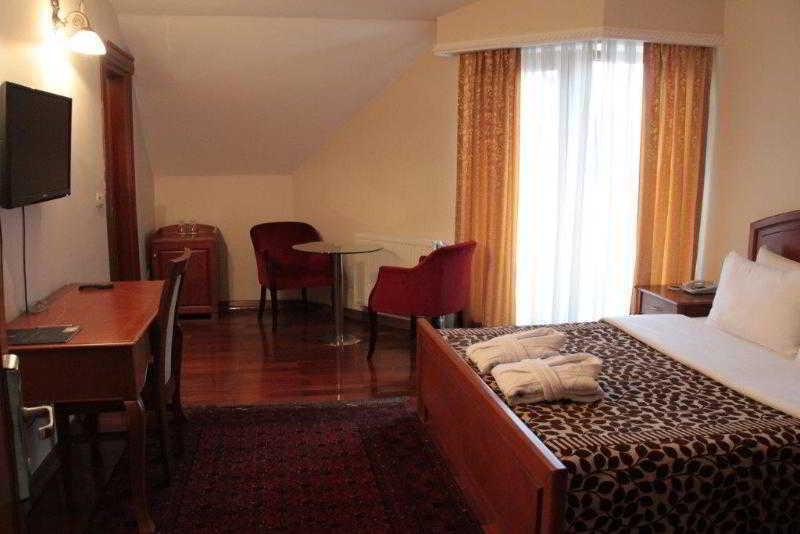 Florya Konagi Hotel อิสตันบูล ภายนอก รูปภาพ