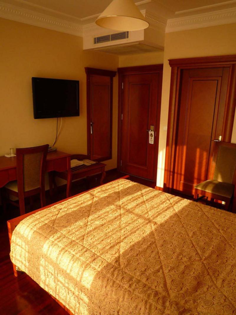 Florya Konagi Hotel อิสตันบูล ภายนอก รูปภาพ